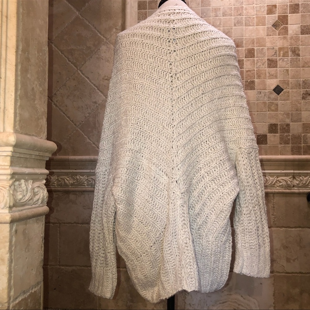 Tommy Bahama Oversized Cozy Cardigan - Picture 3 of 6